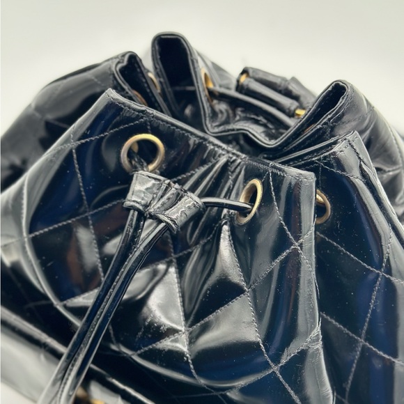 CHANEL VINTAGE PATENT LEATHER BACKPACK 24K GHW - Picture 15 of 16